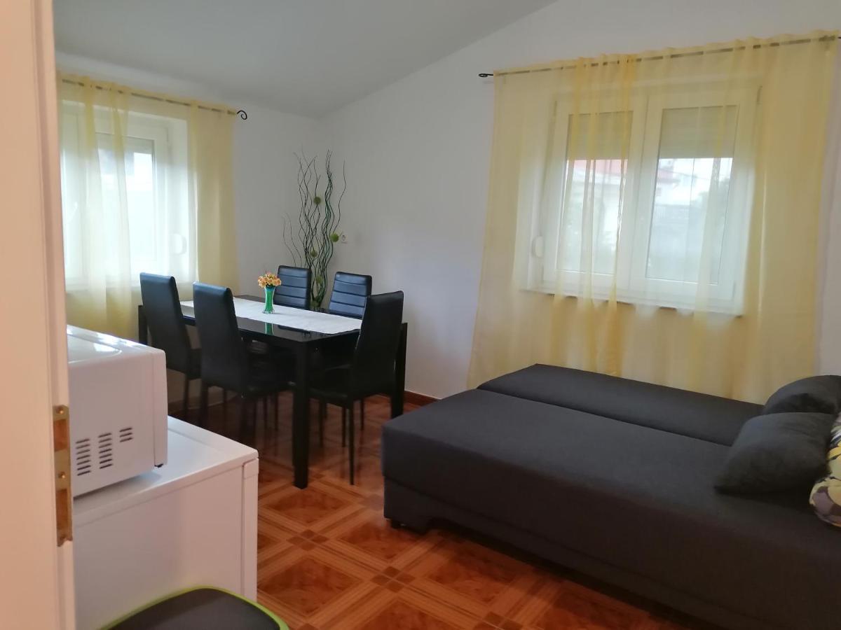 Apartmani Ivana Senj Senj  Bagian luar foto