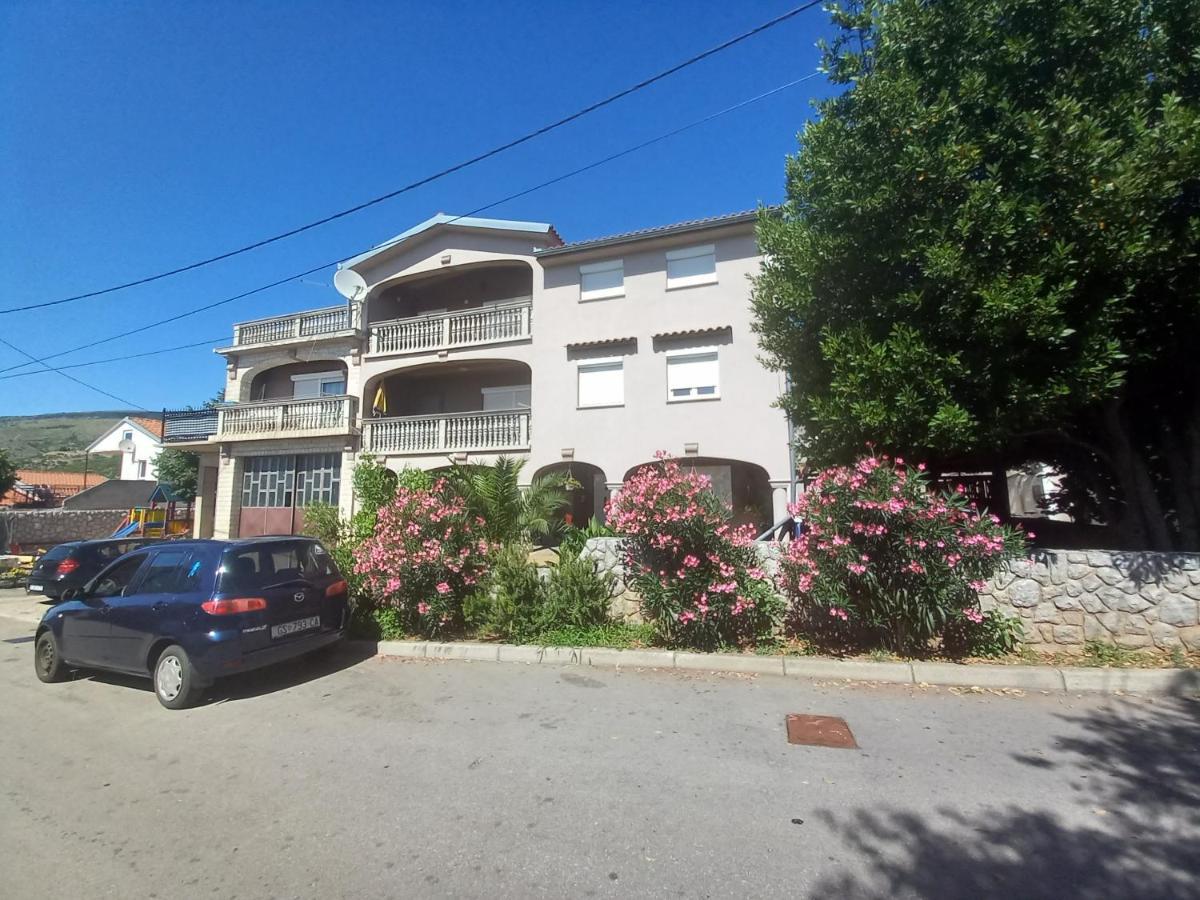 Apartmani Ivana Senj Senj  Bagian luar foto