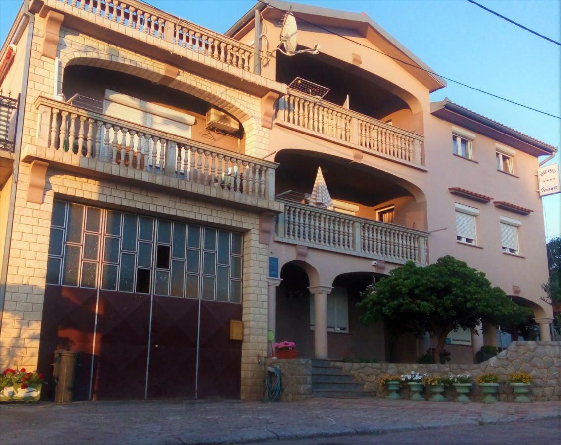 Apartmani Ivana Senj Senj  Bagian luar foto