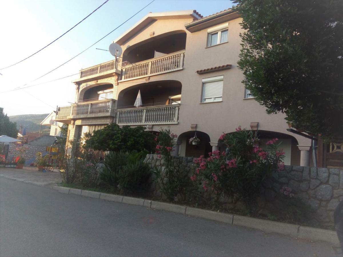 Apartmani Ivana Senj Senj  Bagian luar foto