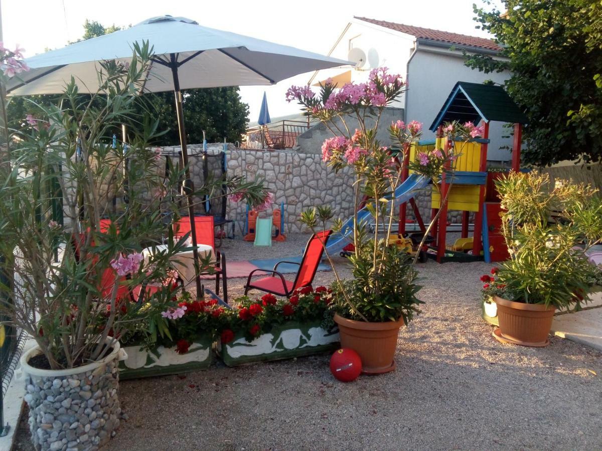 Apartmani Ivana Senj Senj  Bagian luar foto
